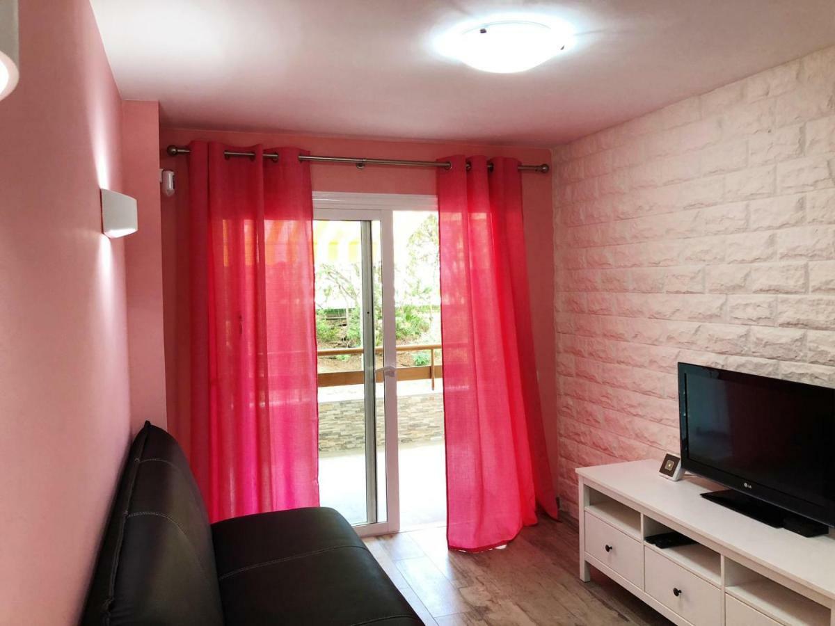 Lovely 1-Bedroom Apartment With A Big Terrace, Las Americas, Tenerife Arona  Exterior photo